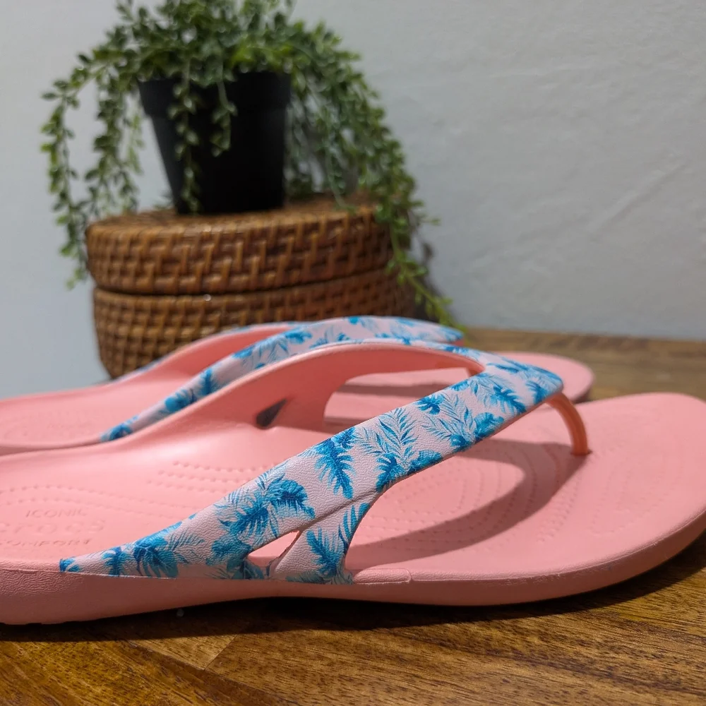 Crocs Kadee II Womens US 11 Slip On Flip Flop Thong Sandals Shoes Tropical‎ Pink